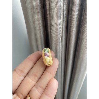 mô hình mini bánh mì kem bằng đất sét