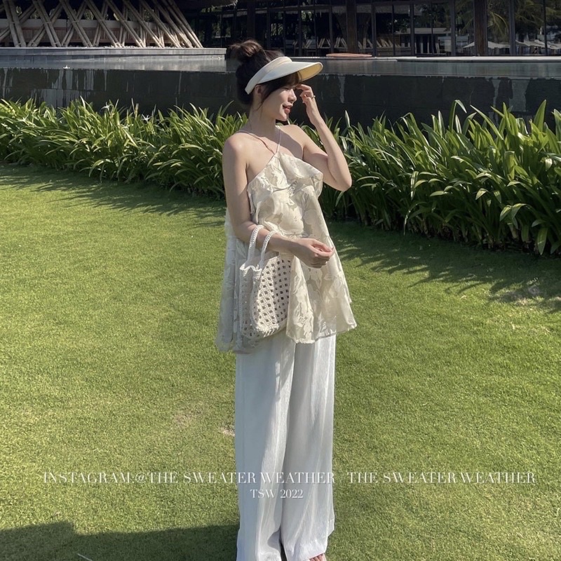 Áo yếm nữ vân gấm hoa nổi buộc dây phối bèo ngực mặc đi chơi đi biển siêu đẹp