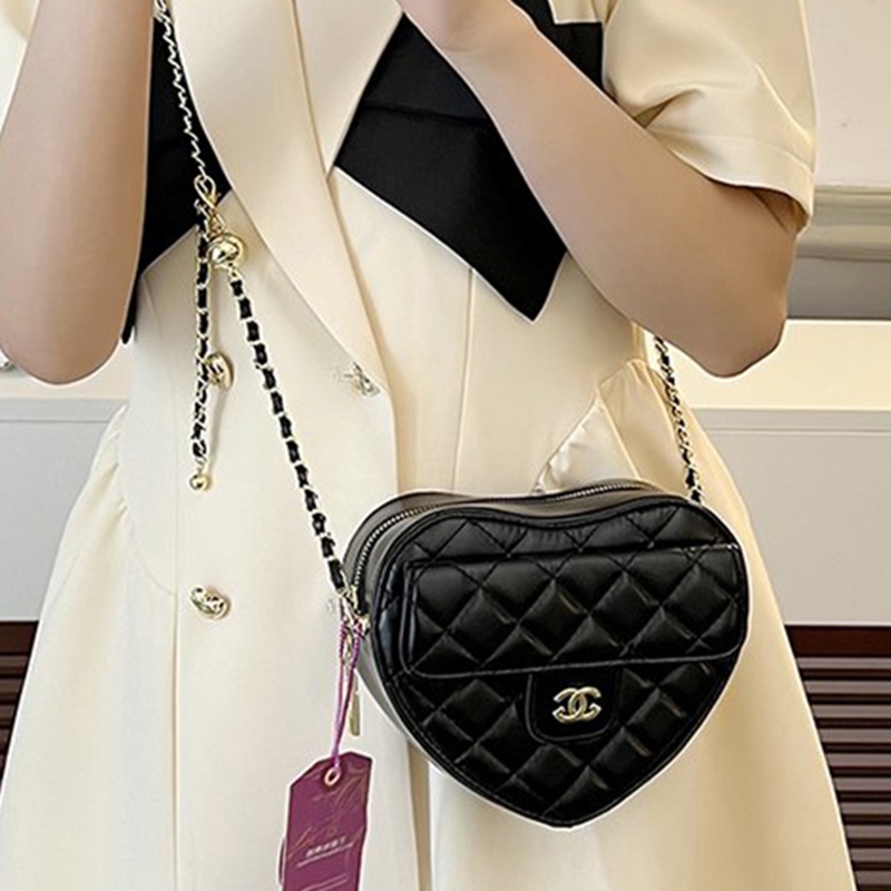 Túi Đeo Vai Dây Xích Hình Trái Tim Thời Trang Dành Cho Nữ