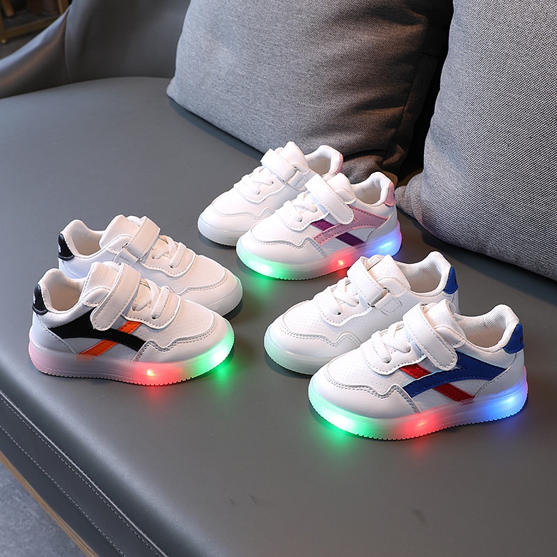 Giày Thể Thao Đế Mềm Có Đèn LED Phát Sáng Dành Cho Bé Trai Và Bé Gái