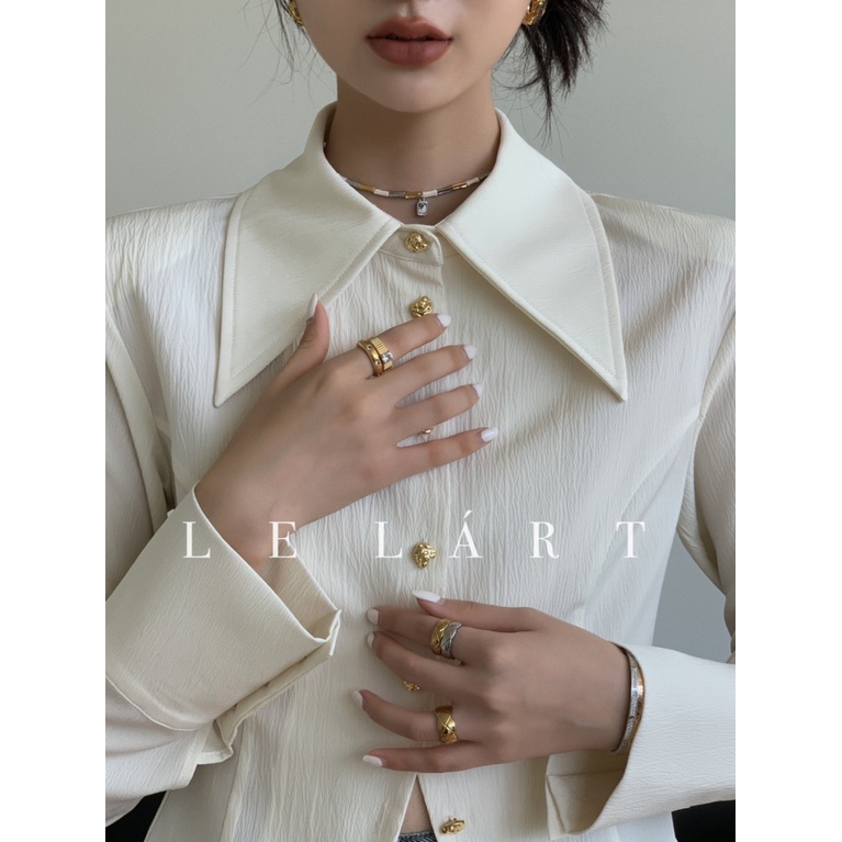 Mùa Xuân Thu Thiết Kế Ban Đầu Phong Cách Pháp Cổ Mũi Nhọn Sang Trọng Màu Trơn Đơn Ngắn Tay Dài Phong Cách Phương Tây Áo Sơ Mi Nữ