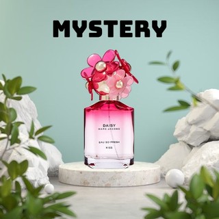 - nước hoa m.j daisy eau so fresh kiss limited edition