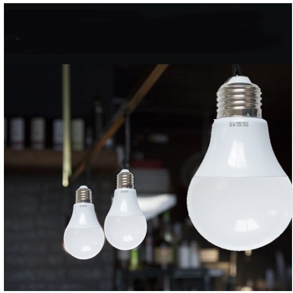 Bóng đèn led cảm ứng ánh sáng LSB8W