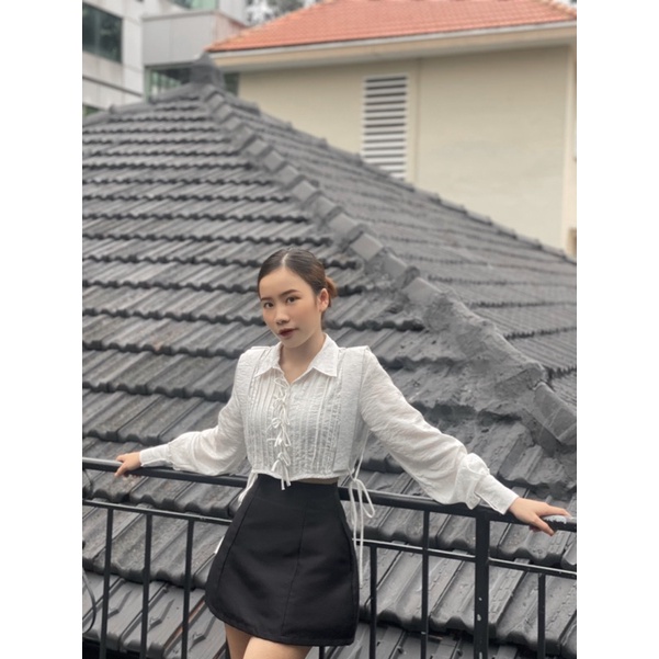 Áo sơ mi croptop ONON