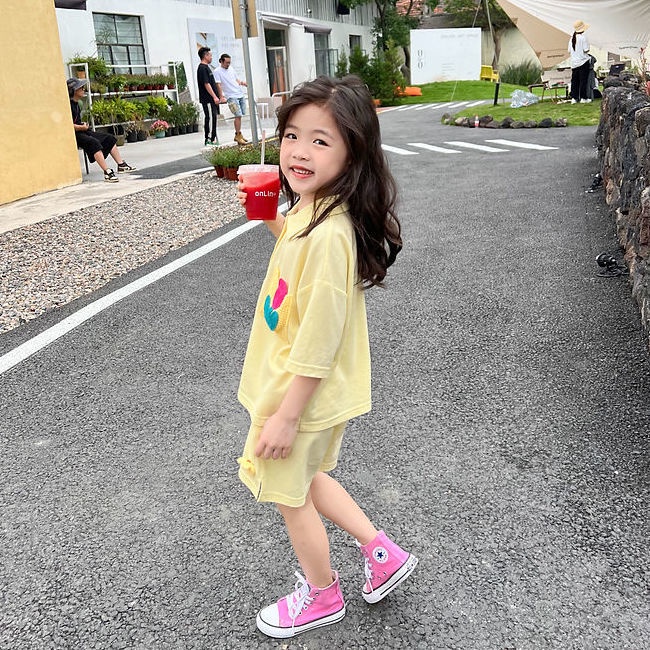 Set Áo Thun Tay Ngắn + Quần Short Họa Tiết Hoa Tulip Phong Cách Hàn Quốc Thời Trang Mùa Hè Mới 2023 Cho Bé Gái