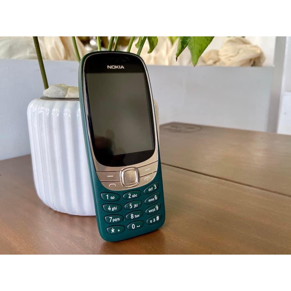 Điện Thoại Cổ Pin Trâu NOKIA 6310 Chính Hãng Bàn Phím Số Cho Người Già FULL BOX