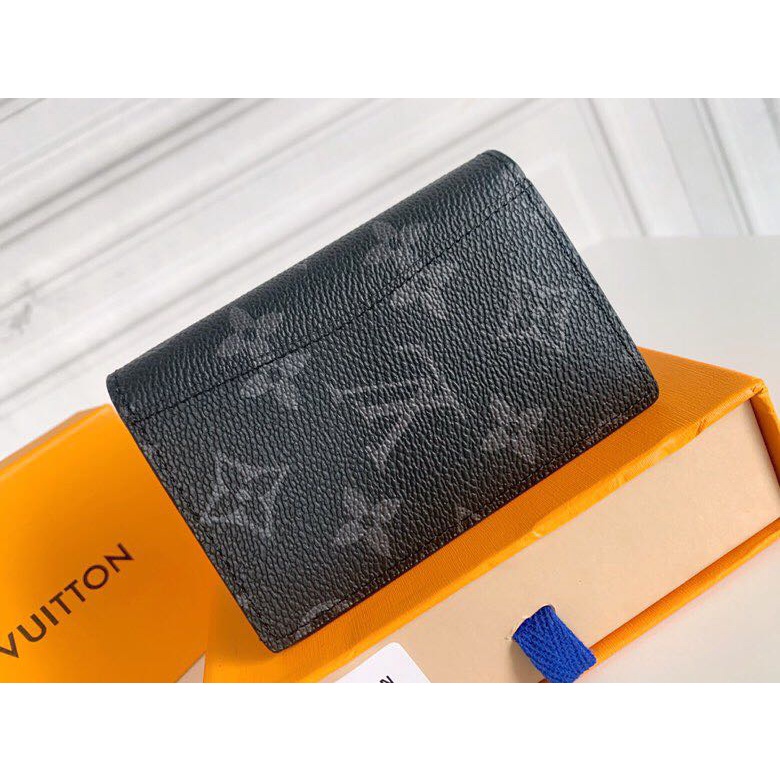 Hình ảnh vật lý Louis vuitton là chính hãng LV thẻ M63144 sẵn sàng để vận chuyển   Kích thước: 7X11cm