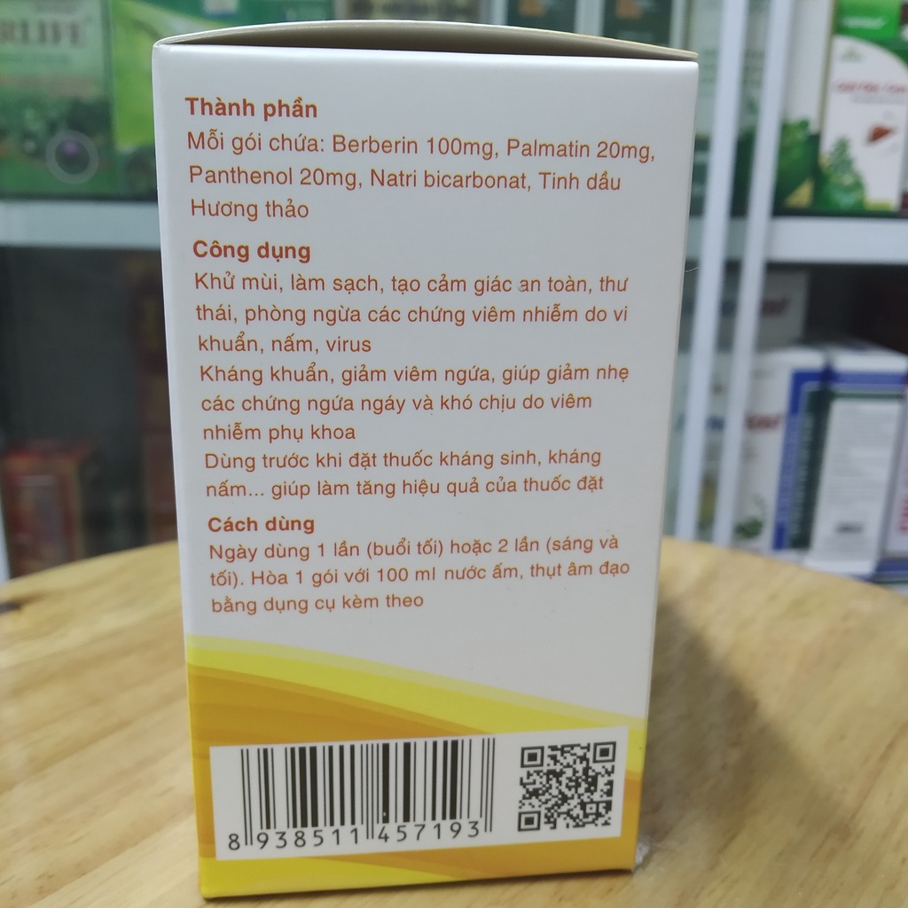 Berikit Bộ thụt rửa vệ sinh phụ nữ kèm 15 gói muối - sản phẩm chính hãng của dược Cát Linh