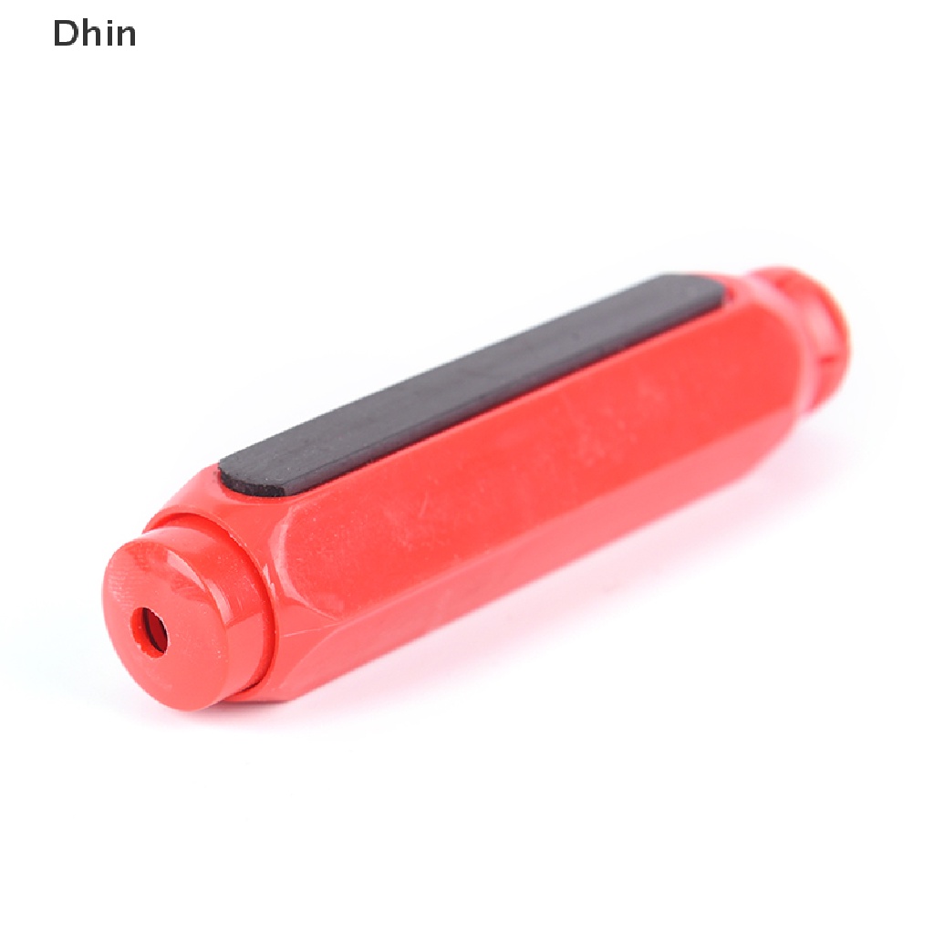 1 Cây Kẹp Giữ Bút Phấn Không Bụi Có Từ Tính Tiện Dụng