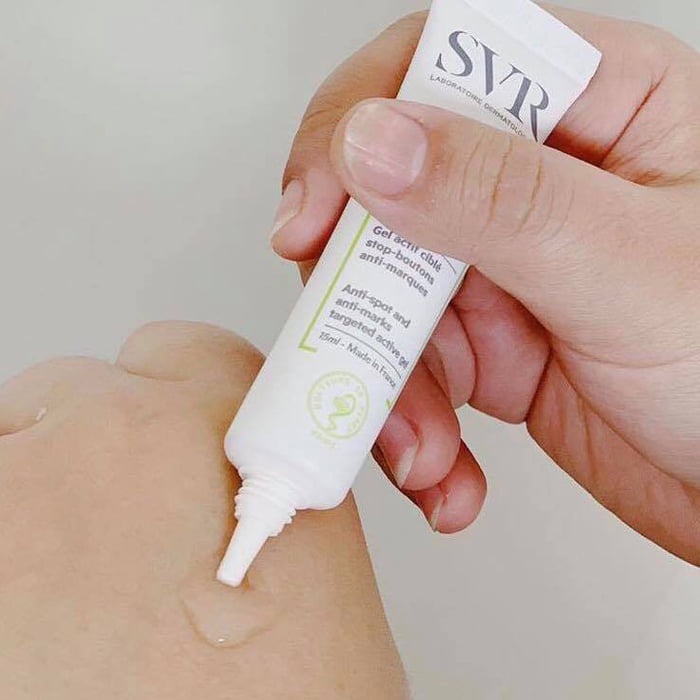 Kem Chấm Mụn Dạng Gel SVR Sebiaclear Cicapeel