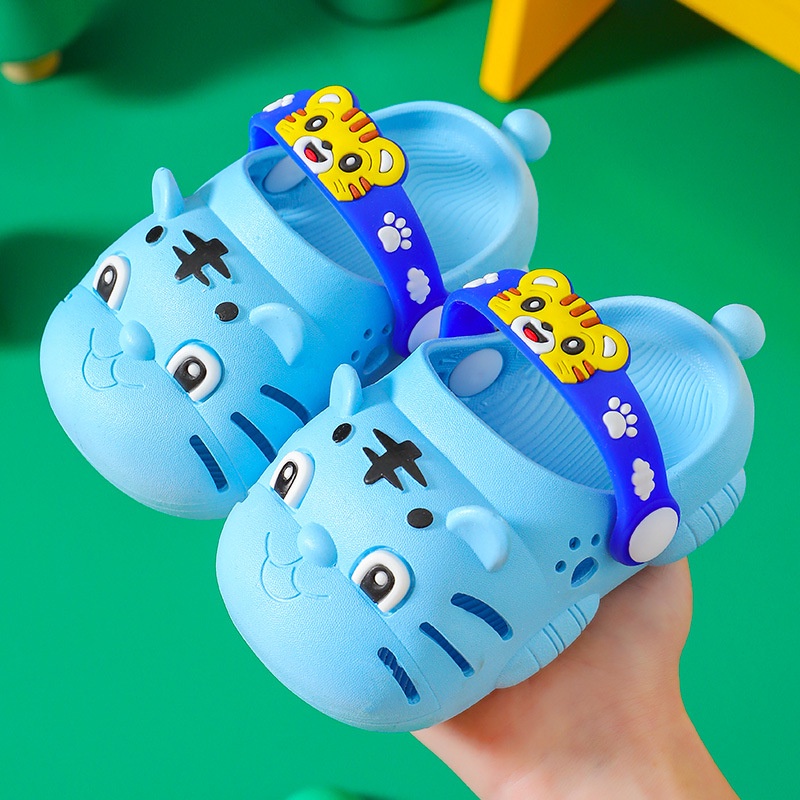 Mới Xăng đan Chống Trượt Thời Trang Mùa Hè Cho Bé Trai