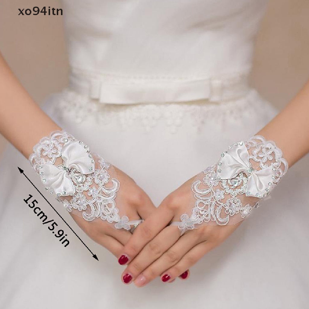 Găng Tay Ren Ngắn Hở Ngón Đính Đá Cho Cô Dâu