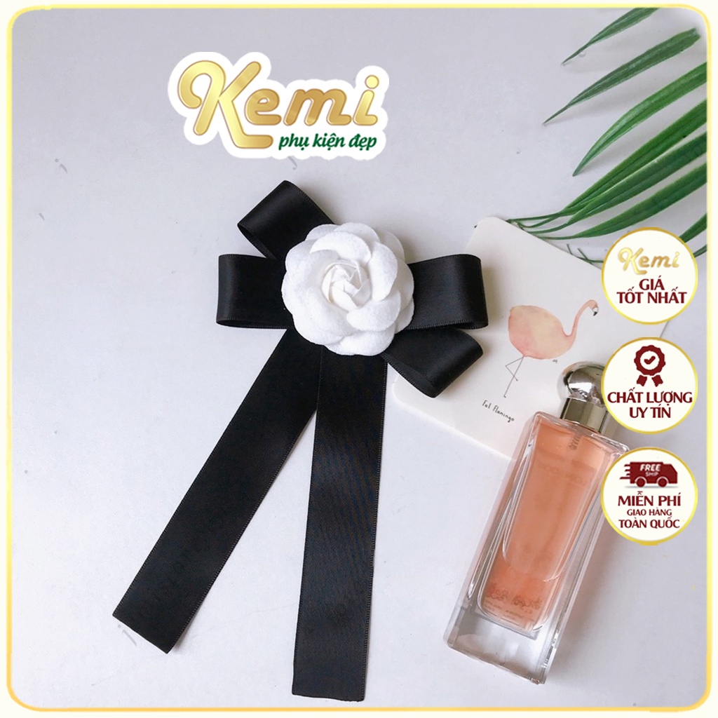 Tag cài áo váy hoa trà phối nơ ruy băng handmade