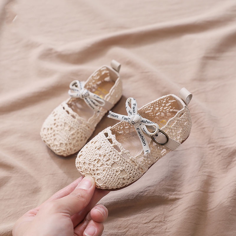 Giày Sandal Đế Mềm Chống Trượt Thoáng Khí Dành Cho Bé