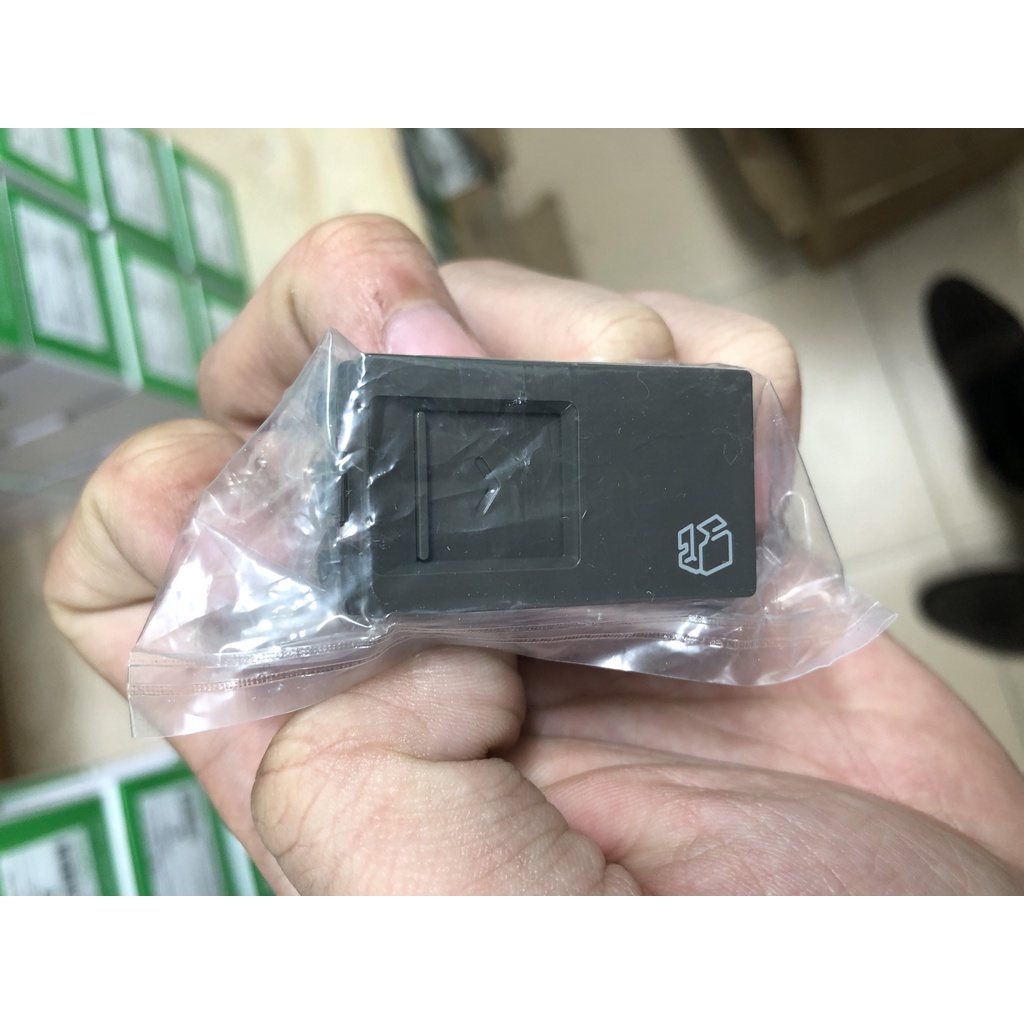 Công Tắc, ổ cắm Zencelo A Schneider