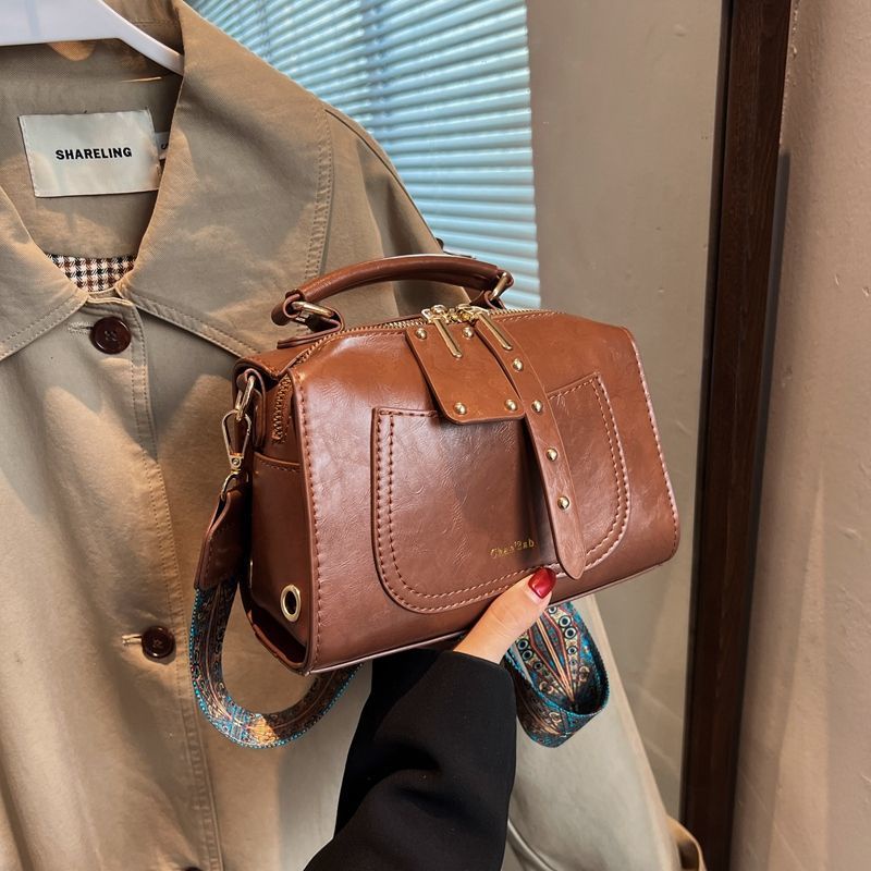 Túi Xách Đeo Vai Phong Cách Retro Thời Trang Thu Đông Dành Cho Nữ