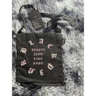 Túi ,khăn Blackpink YG hàng off