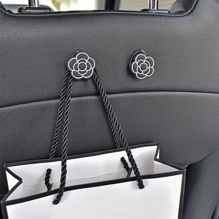 Móc treo đồ ô tô hoa trà dán nội thất xe siêu xinh