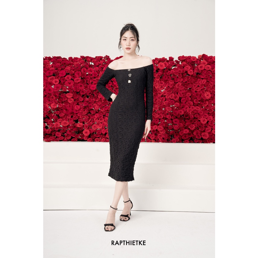 RẬP - Đầm Đen Thun Hở Vai Tay Dài - LOVIE 01