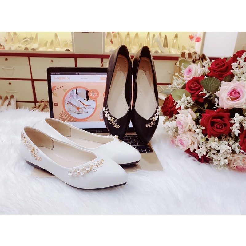 Giày búp bê kết hoa