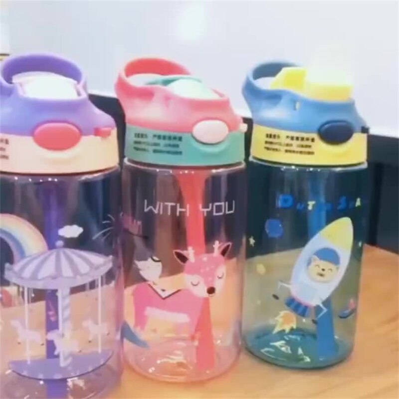 Bình Nước có ống hút bình nước cho bé bình nước lock and lock bình nước nhựa 480ml Bằng Nhựa Chống Rò Rỉ Có Tay Cầm Và Nắp Đậy Dễ Thương