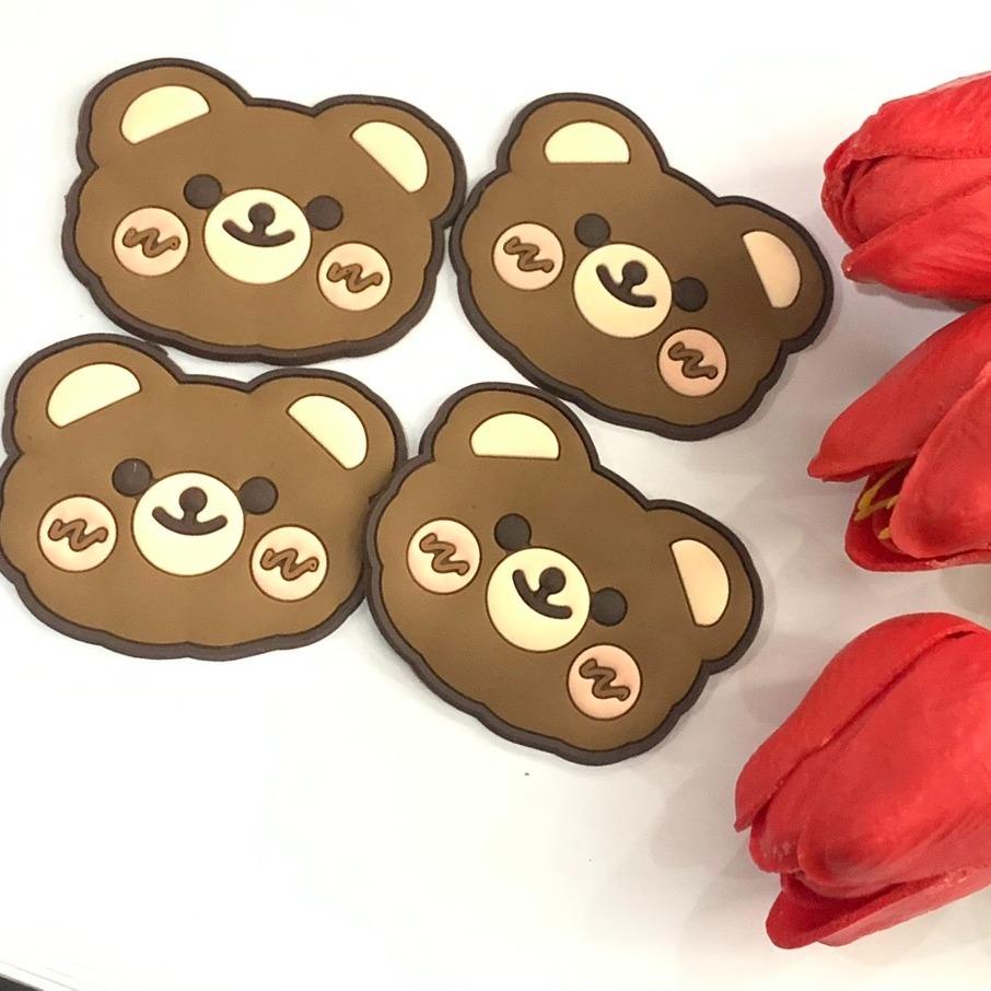 SKC3 -Sticker GẤU MÁ HỒNG- có đóng nứt  hoạt hình siêu đáng yêu, đa dạng mẫu mã trang trí dép, túi xách