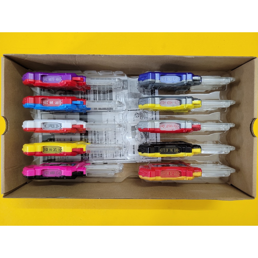 Đồ chơi Kamen Rider Ex-aid: DX Heisei 10 Legend Riders Gashat