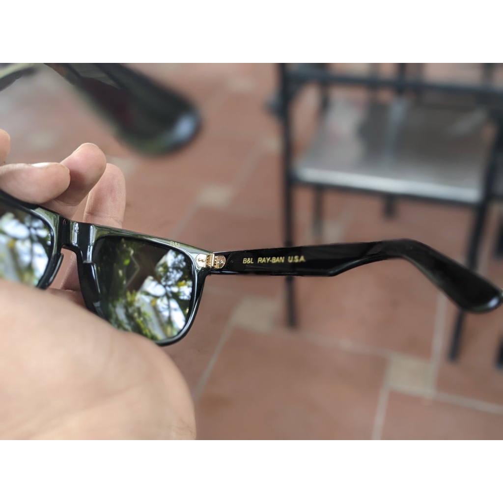 Kính Rayban wayfarer của Mỹ, 2nd, nguyên zin, tròng thủy tinh màu đen. Ảnh thật.