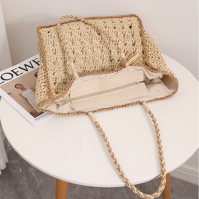 Túi Đeo Vai Hình Vuông Cỡ Nhỏ Thiết Kế Đục Lỗ Phối Tua Rua Thời Trang Cho Nữ