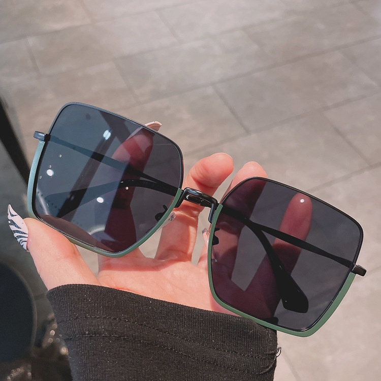 Kính Mát Phong Cách Âu Mỹ Thời Trang Cho Nam Nữ