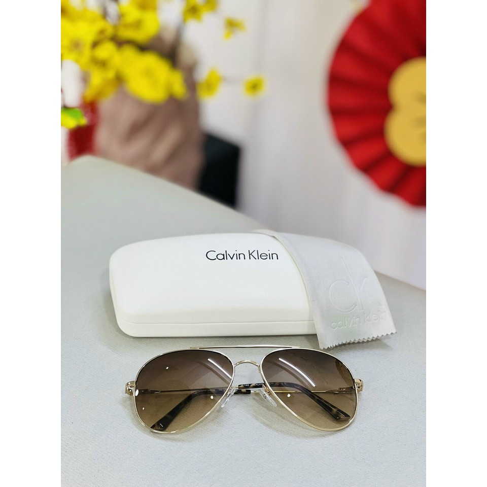 Kính Calvin Klien