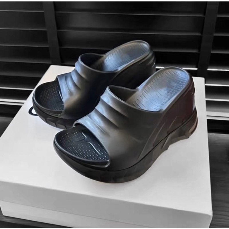 DÉP ĐẾ DÀY MUFFIN GIVEN 2023