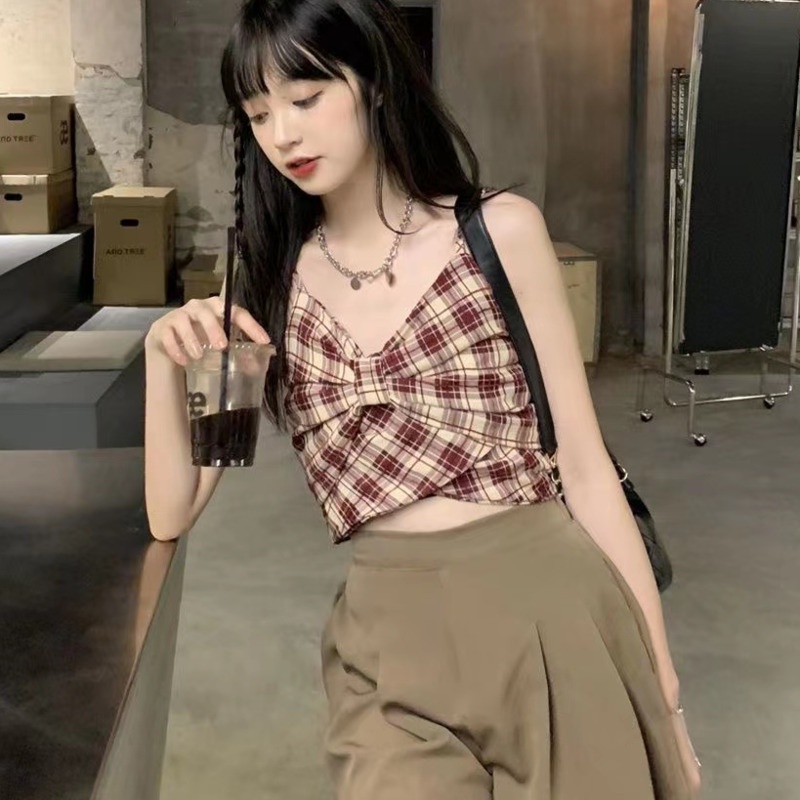 Áo Hai Dây Dáng Ngắn Màu Sắc Tương Phản Phong Cách Hàn Quốc Quyến Rũ