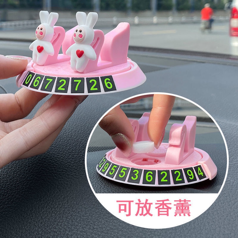 Giá Đỡ Điện Thoại Đa Năng Họa Tiết Hoạt Hình Xinh Xắn Dành Cho Xe Hơi