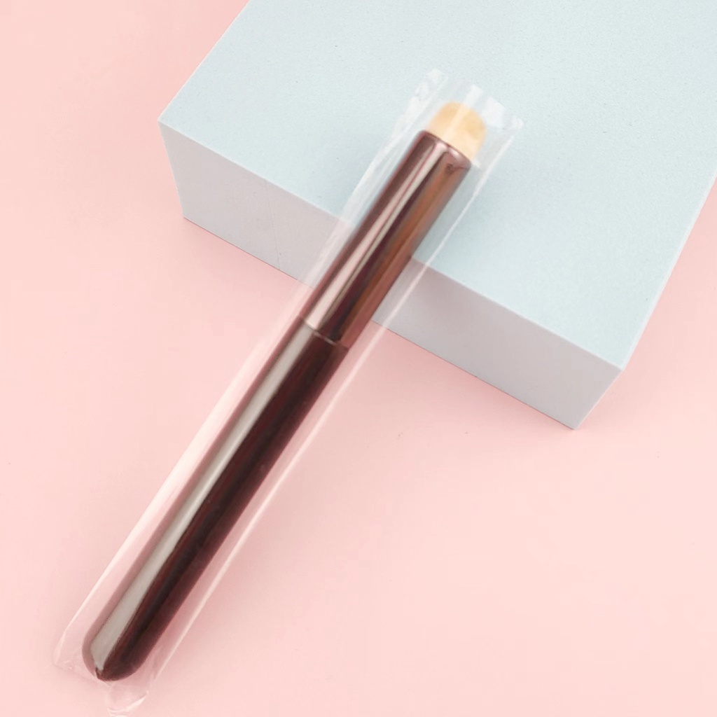 Cọ Tô Son Môi Đầu Tròn Không Nhòe Dễ Vệ Sinh Cho Nữ
