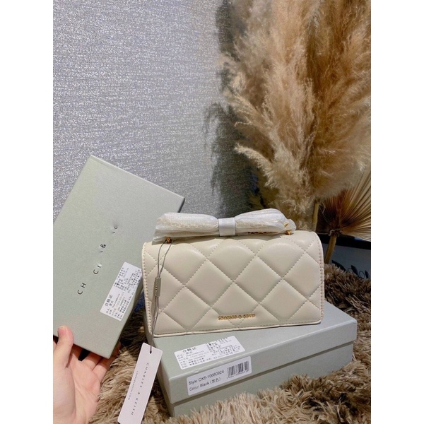 Túi đeo chéo Xê Ka nguyên hộp chuẩn loại 1 xích vàng