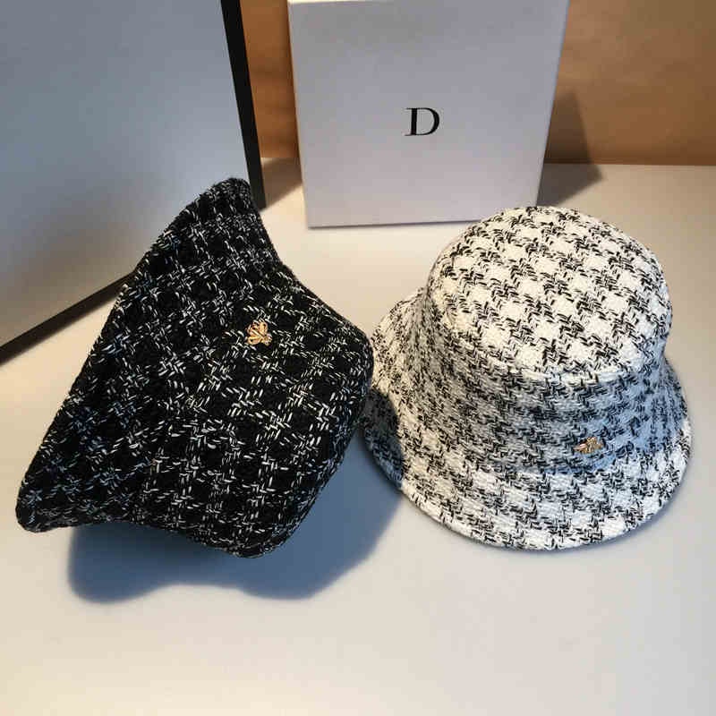 Lovely Warm Fashion Knitted Hats For Women Winter