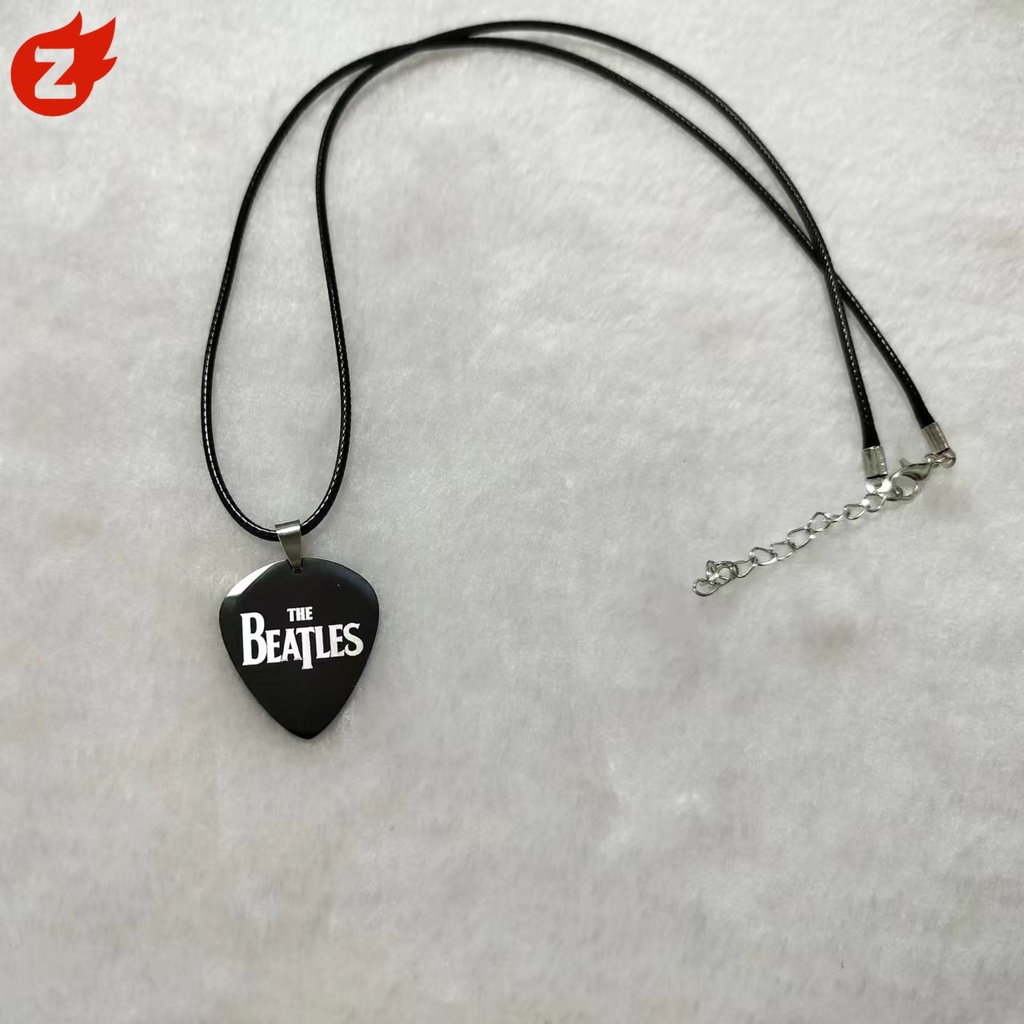 Vòng cổ Da Mặt Hình Đàn Guitar Bằng Thép Không Gỉ