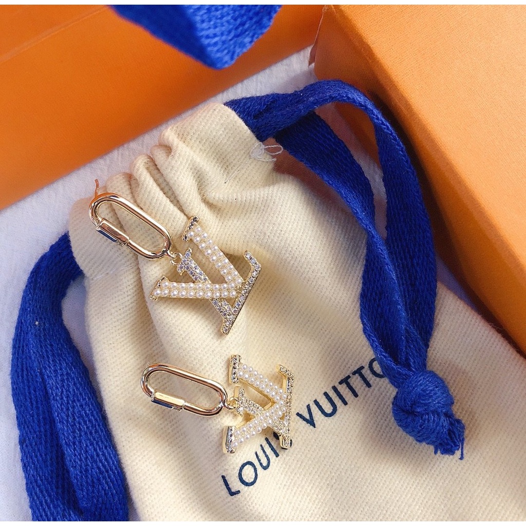 LOUIS VUITTON Bông Tai LV Bằng Thép Titan Thời Trang Cho Nữ