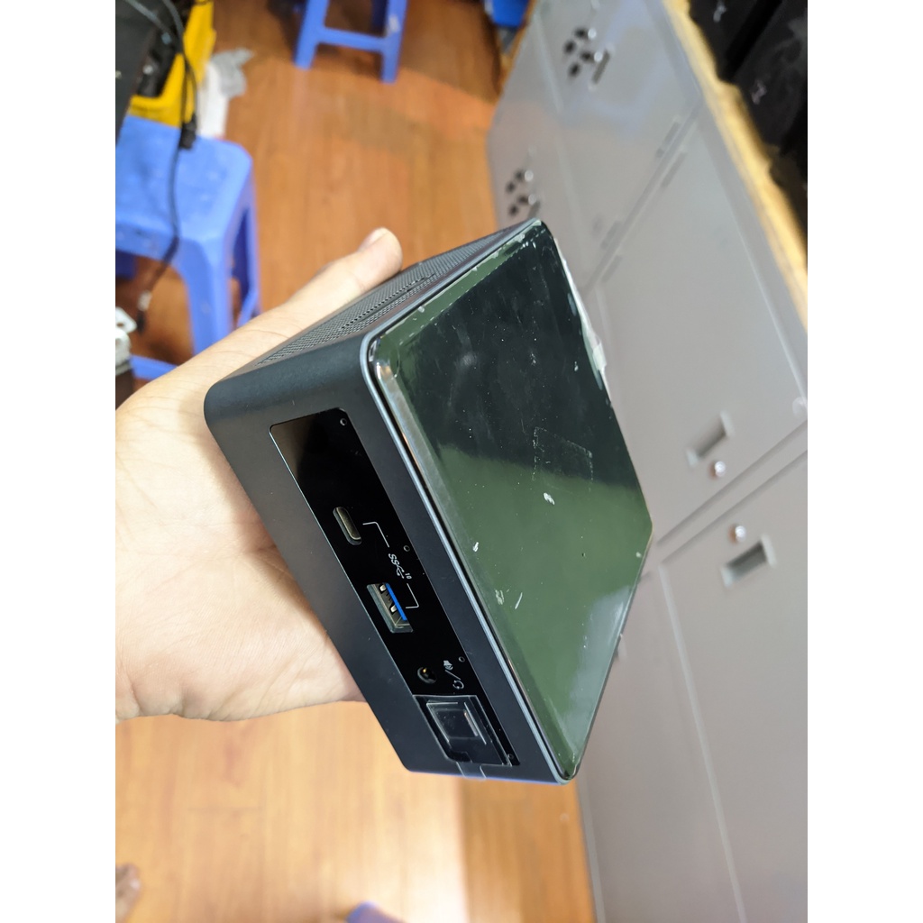 Máy tính Tiny siêu nhỏ trong lòng bàn tay Intel NUC, CPU Intel Core i3 thế hệ 10 Ram 8Gb SSD 256Gb | BigBuy360 - bigbuy360.vn