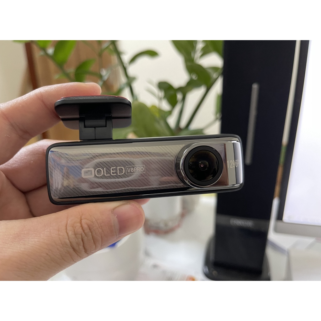 Camera Hành Trình Wifi V8 Pro Kết Nối Điện Thoại Và Màn Hình Androi Có Chông Giữ Xe Khi Có Dung Động