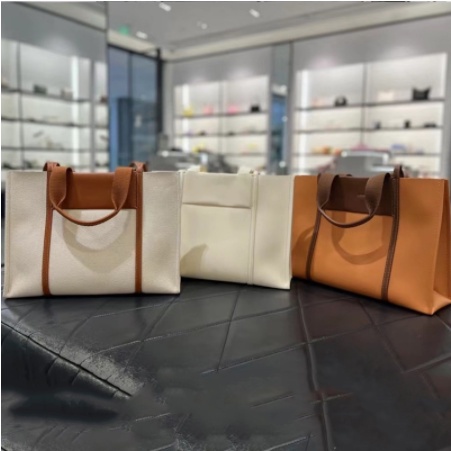 Túi tote Đeo Vai Sức Chứa Lớn Màu Sắc Mới Cnk22 Dành Cho Bạn Nữ 30781775