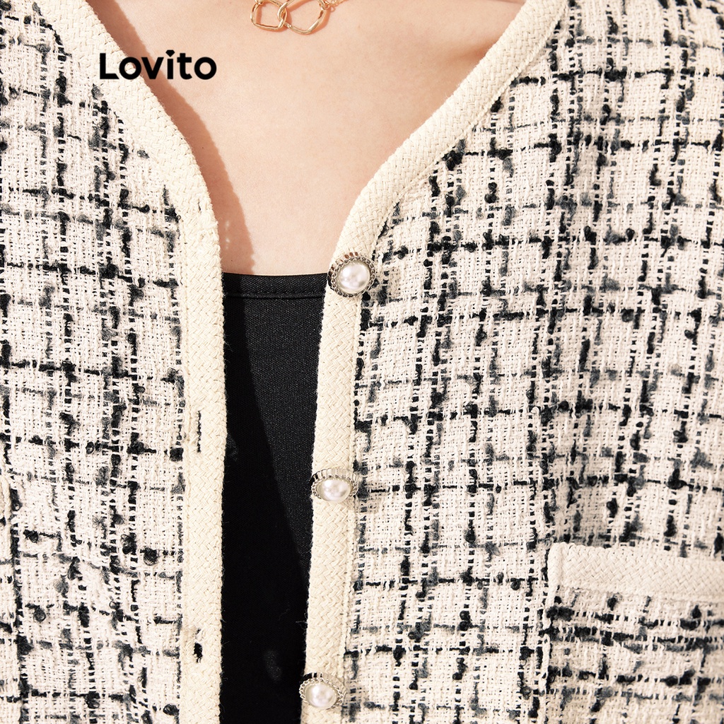 Áo khoác kẻ sọc có túi và nút phối viền tương phản phong cách Hàn Quốc thanh lịch