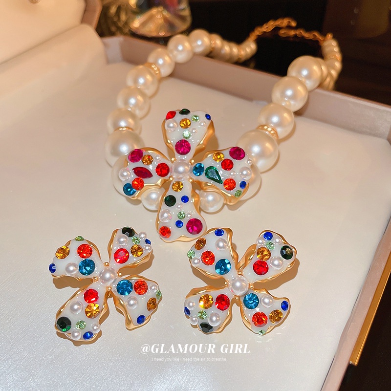 Khuyên Tai Hình Bông Hoa Đính Ngọc Trai Đơn Giản Phong Cách Hàn Quốc