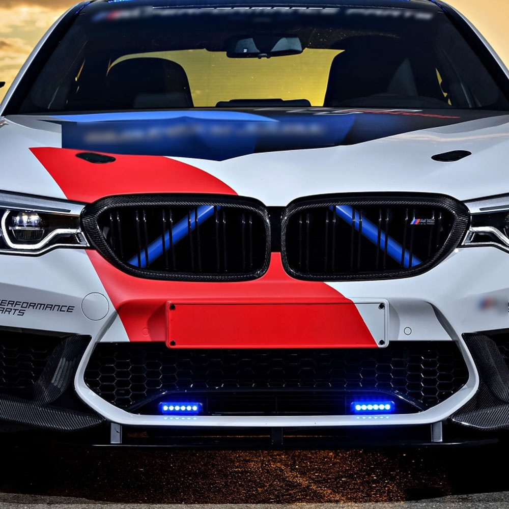 Set 2 Miếng Dán Trang Trí Lưới Tản Nhiệt Phía Trước Xe Hơi Thể Thao Bằng ABS Chống Ăn Mòn