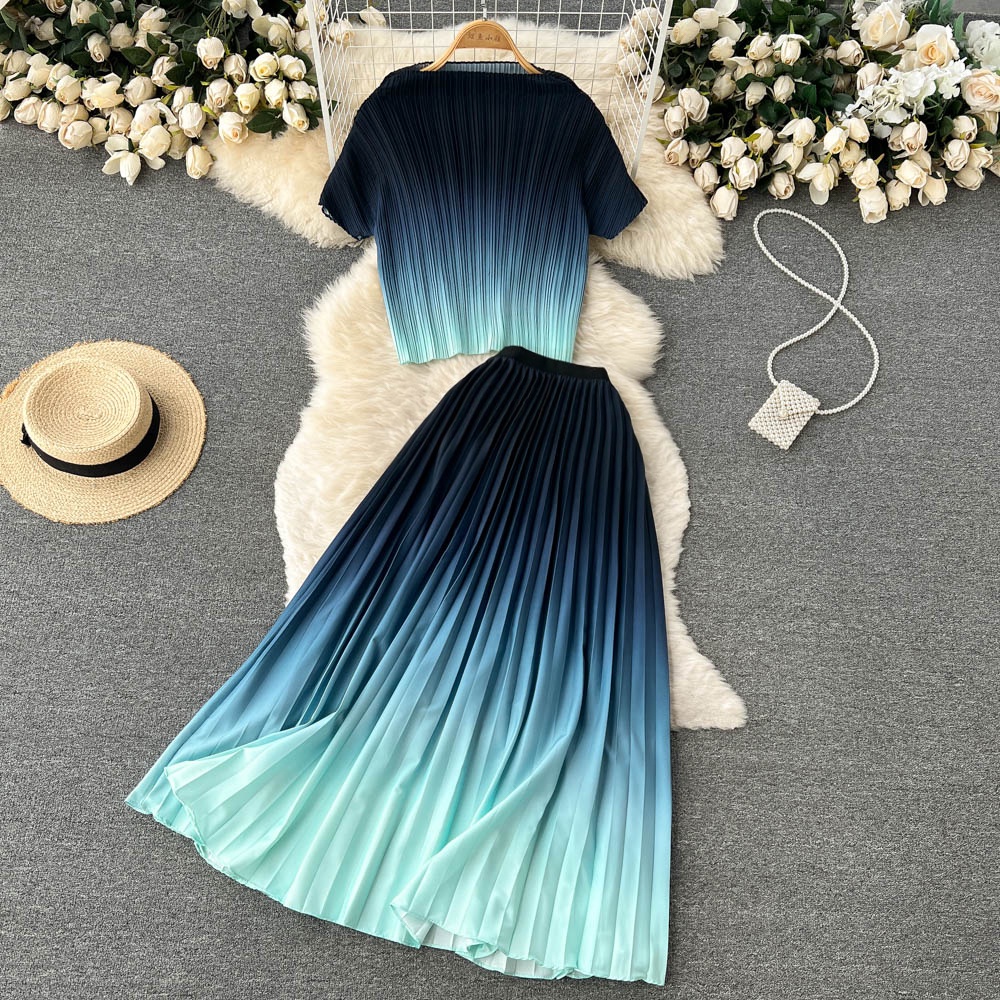 Set Áo Chiffon Ngắn Tay Màu Sắc Gradient Và Chân Váy Xếp Ly Lưng Cao Thời Trang Mùa Xuân Cho Nữ