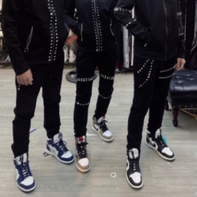 Quần Bò Amiri Mài Xanh Khói Gối Đỏ Quần Jeans Nam Slimfit Wash Amiri màu xanh loang chất co dãn 4 chiều | BigBuy360 - bigbuy360.vn