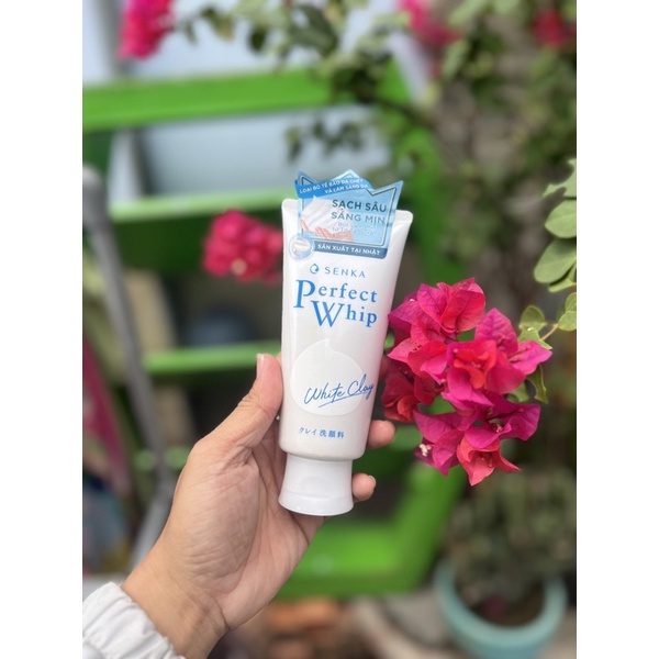 Sửa rửa mặt perfect white clay
