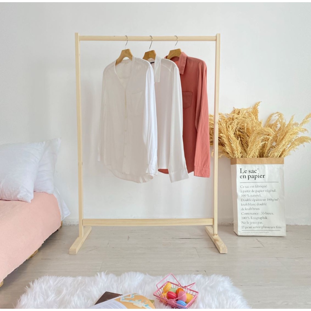 Giá treo quần áo đơn gỗ thông gấp gọn shop thời trang
