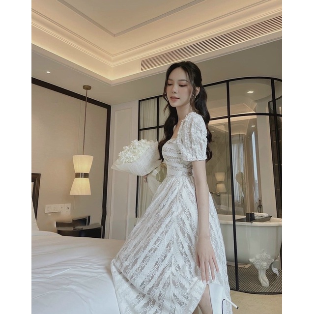 Váy nữ ren viền ngực khoét lưng buộc dây chiết eo xoè trắng